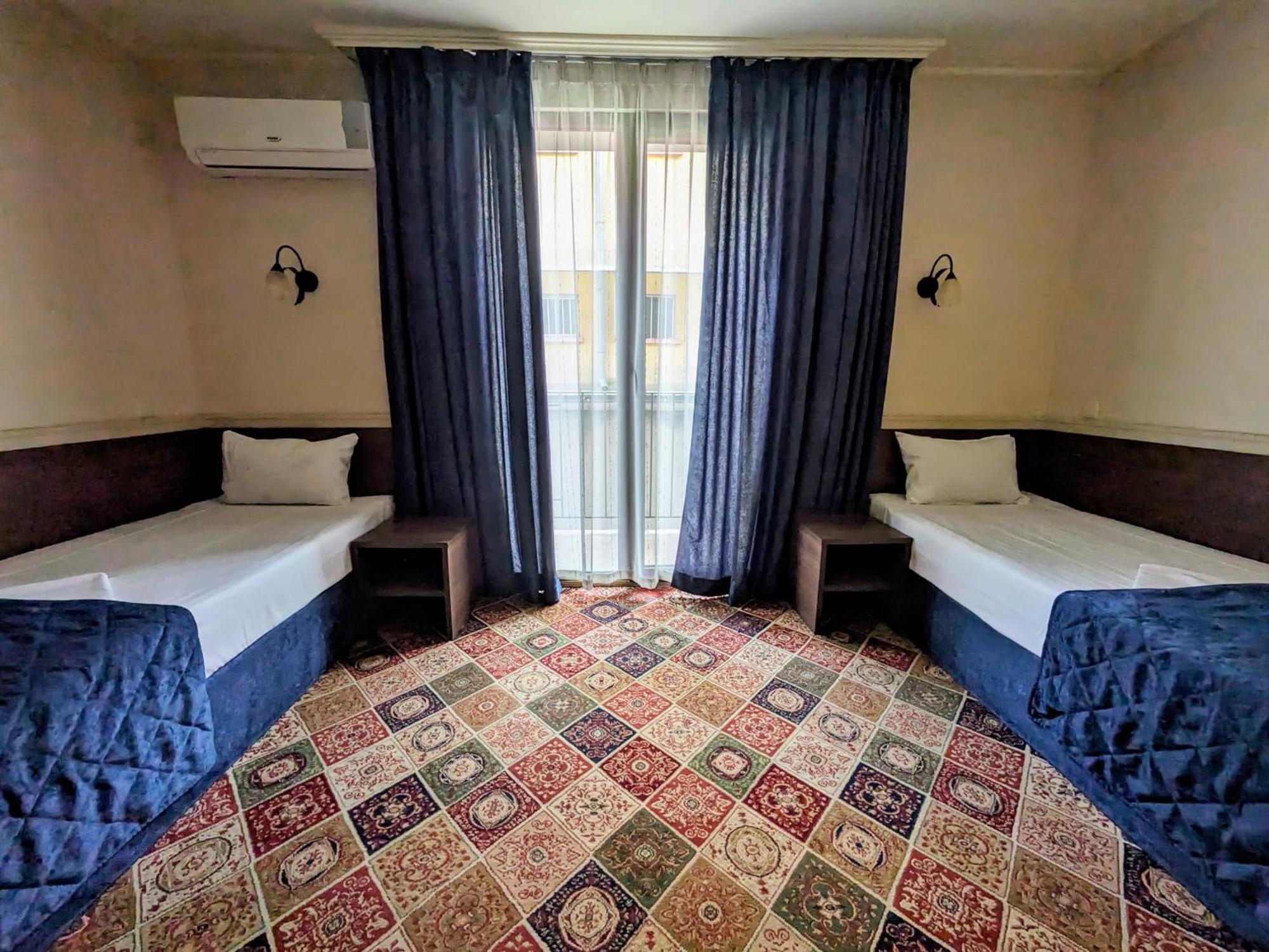 Hotel La Roka Stara Zagora Ngoại thất bức ảnh